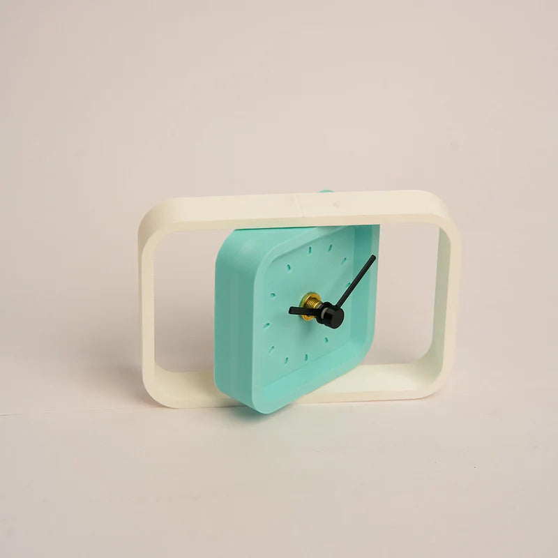 SpinFrame Desk Clock