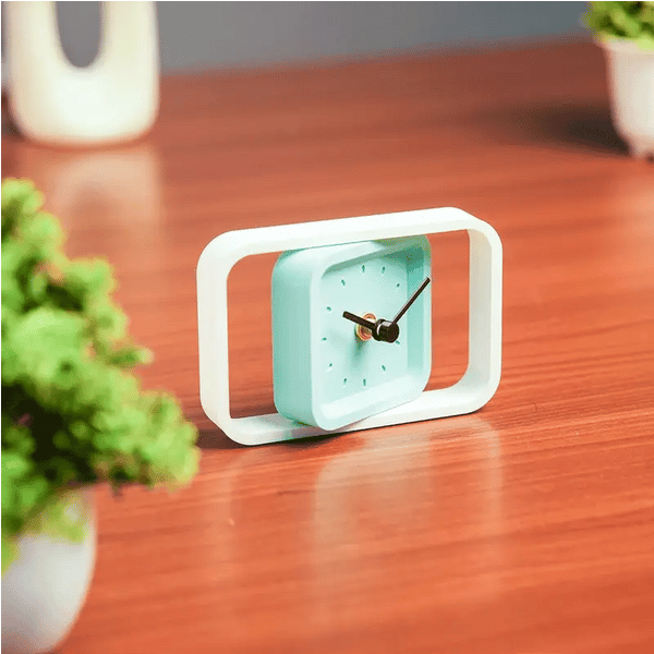 SpinFrame Desk Clock
